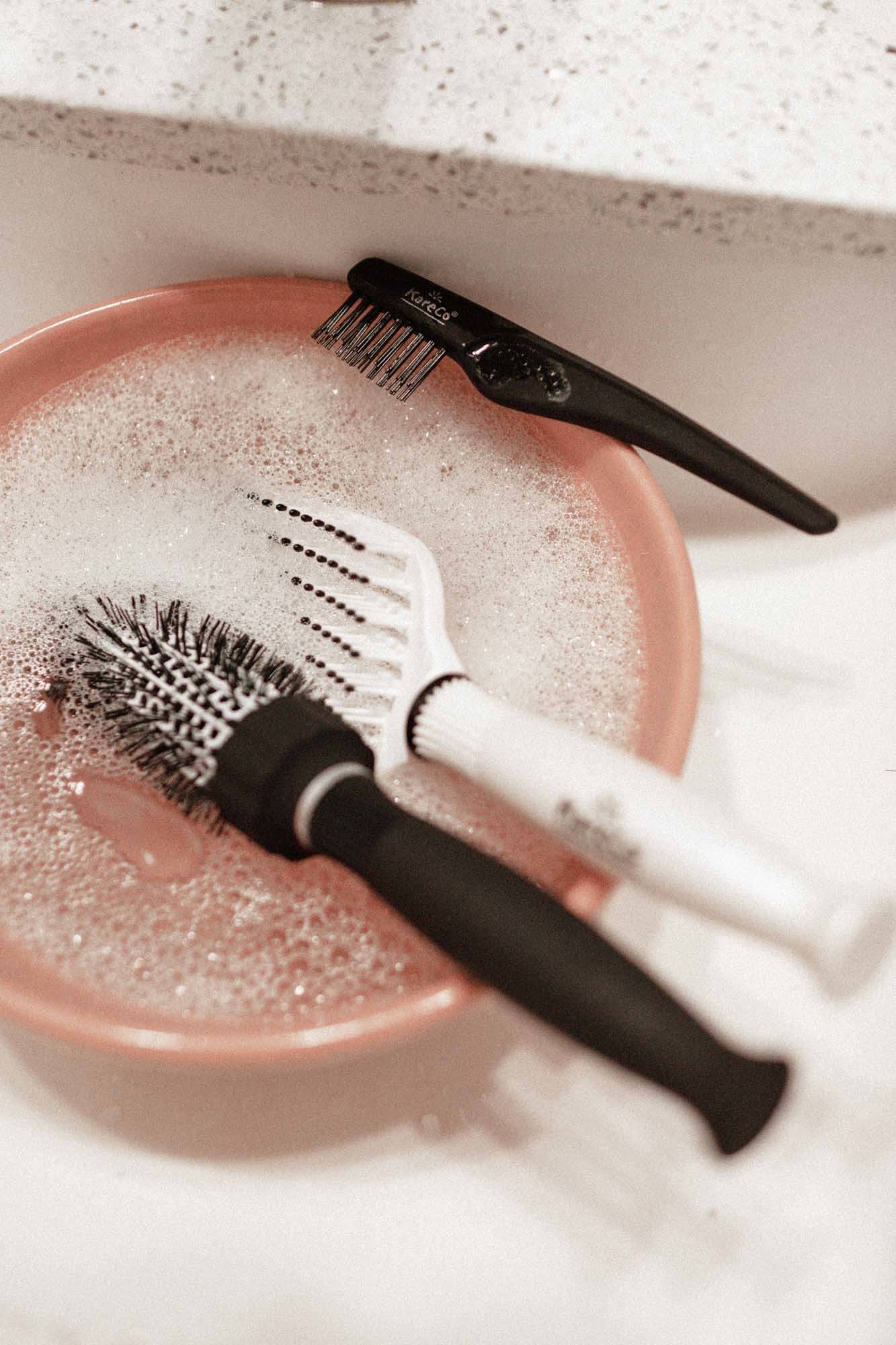 Small Ionic Thermal Round Brush